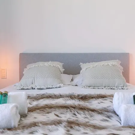 Huswell - Stunning With Breathtaking Views Apartment Ostende