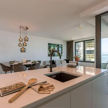 Huswell - Stunning With Breathtaking Views Apartman Ostende