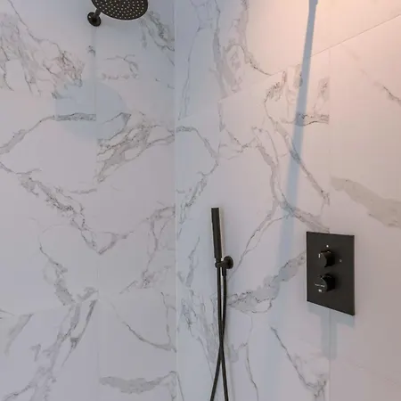 Huswell - Stunning With Breathtaking Views Apartman Ostende