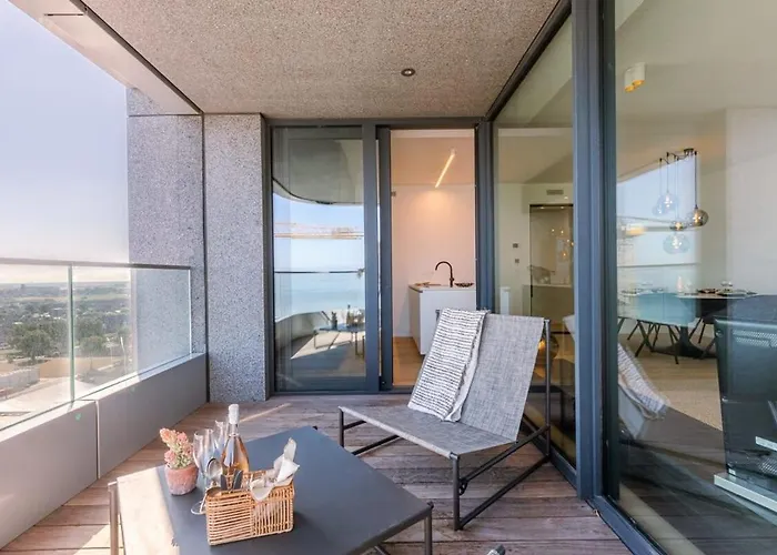 Huswell - Stunning With Breathtaking Views Ostende